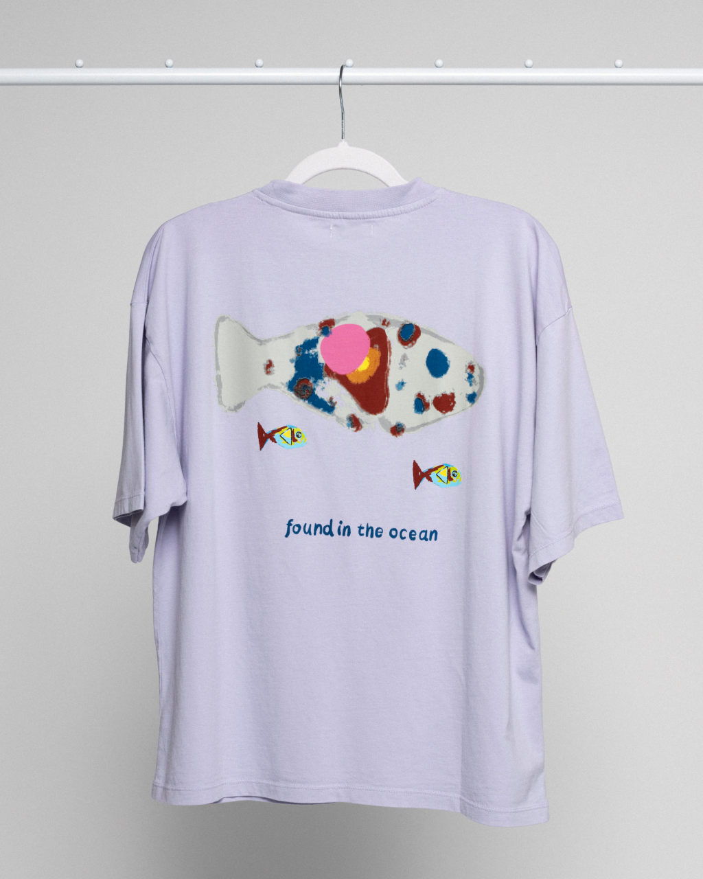 CAMISETA PEZ LILA