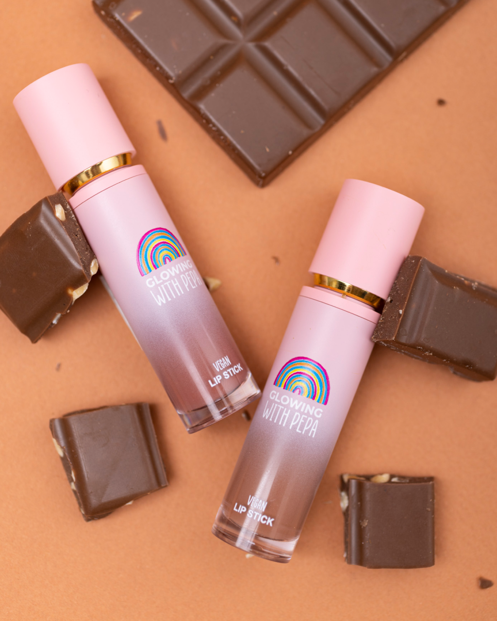 LIPSTICK GLOWING FACTS