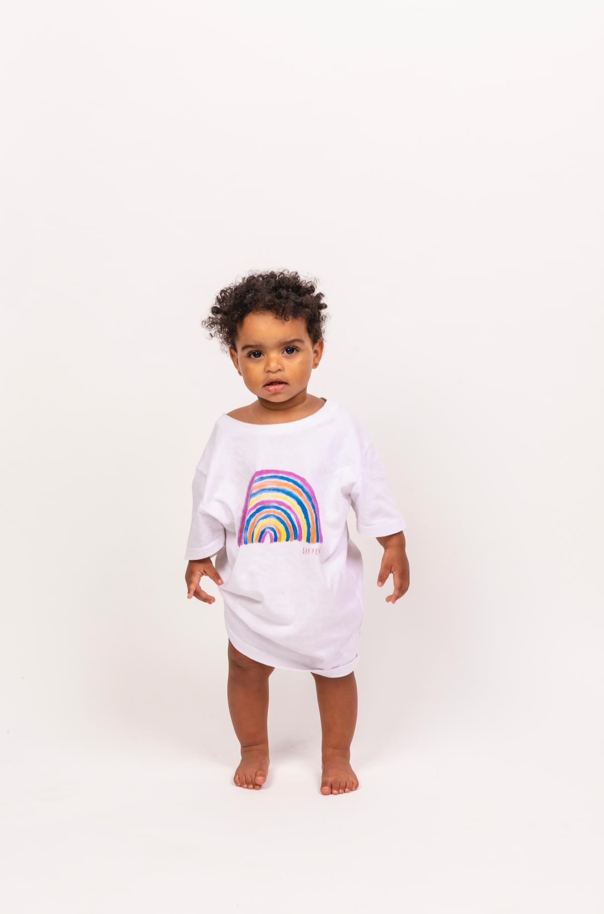 REGENBOGEN-T-SHIRT FÜR KINDER